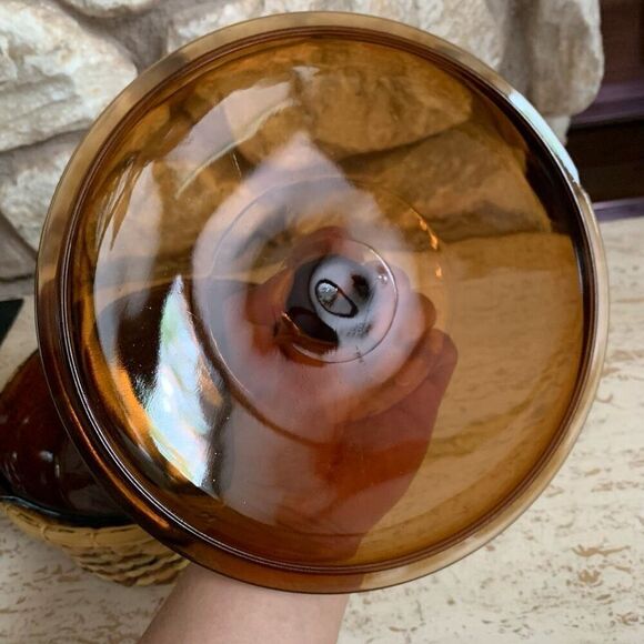 Fire King Anchor Hawking amber glass caserole Dish with basket *chipped lid* - Picture 5 of 15